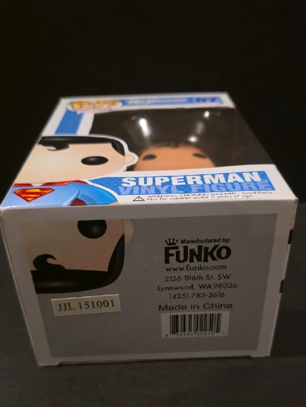 Funko Superman Vinyl Figure - Blue, Red & Yellow - Picture 2 of 6